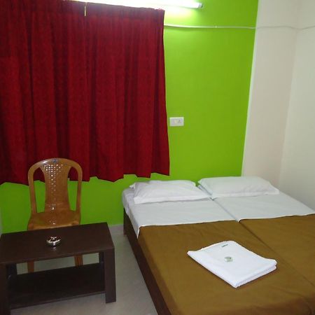 Maple Inn Budget Hotel Bangalore Esterno foto