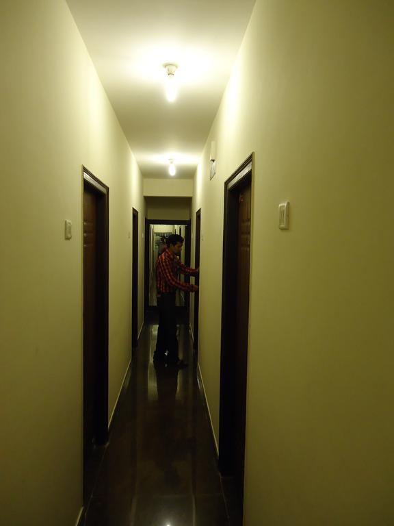 Maple Inn Budget Hotel Bangalore Esterno foto